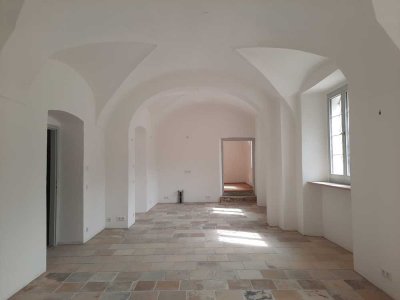 Erstbezug nach Sanierung: Attraktive 3-Raum-Erdgeschosswohnung mit geh. Innenausstattung