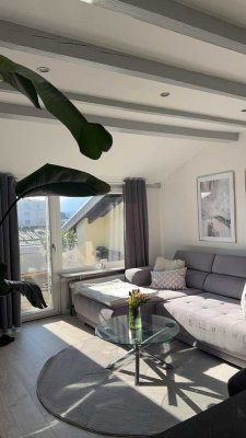 Möblierte 3-Zimmer-DG-Wohnung mit Einbauküche in Bad Kreuznach