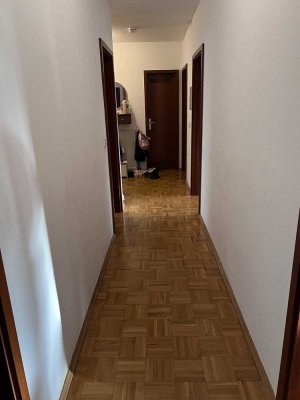 Geräumige 4-Zimmer Wohnung in Hanau