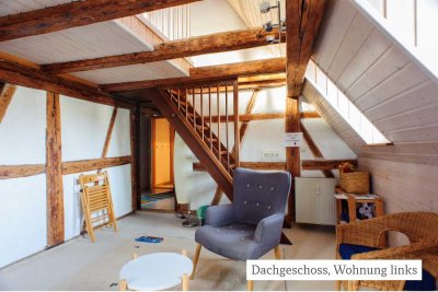 Dachgeschosswohnung mit Galerie und viel Stellfläche