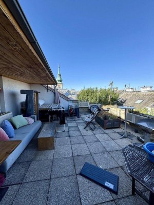 Urban Life &amp; Work: Großzügige Dachgeschoß-Maisonette mit Terrasse beim Kutschkermarkt
