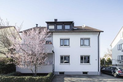 Traumhaftes Familiennest - Großzügige Erdgeschosswohnung mit Garten, Balkon uvm.