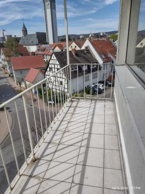 �SCHWALBACH aM TAUNUS CHARMANTE 2 ZIMMER 100% SANIERTE WOHNUNG IN BESTER & RUHIGER LAGE�