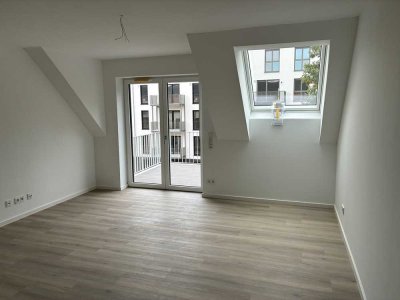 Geräumige 2-Zimmer Wohnung mit Einbauküche und Balkon