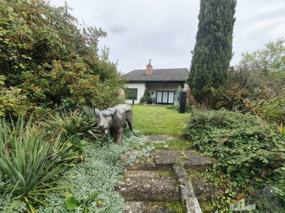 Entzückendes Landhaus in Helmahof Ruhelage auf großem Grundstück