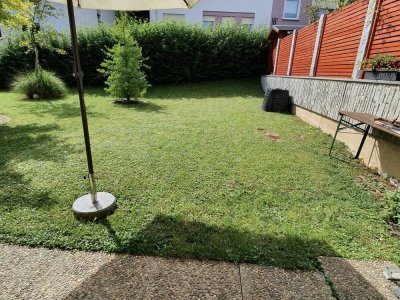 2 Zi Terrassen Wohnung mit großem Garten in Esslingen