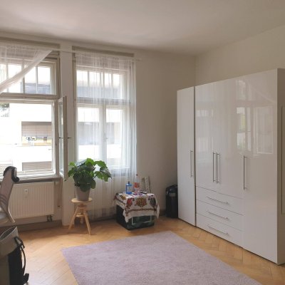 Großzügiges, möbliertes WG-Zimmer zum Fixpreis in Feldkirch