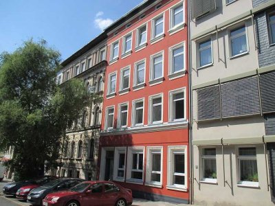 EXKLUSIVE RUHIGE WOHNUNG IM ZENTRUM*4-RWE 99m²*BALKON + KAMINOFEN + KÜCHE*GARTEN*NEUWERTIG*