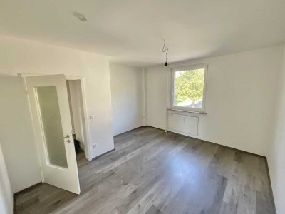 Schöne 3,5-Zimmer-Wohnung mit Tageslichtbad!