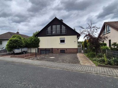 Tolles 5-Raum-Einfamilienhaus  mit gehobener Innenausstattung und EBK in Büttelborn Klein-Gerau.