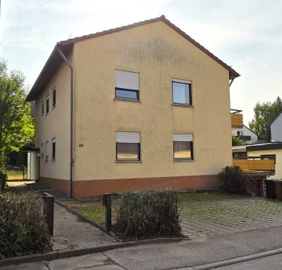 Freihstehendes Mehrfamilienhaus mit schönem Grundstück