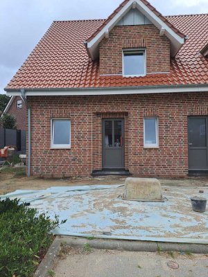 Neubau-Doppelhaushälfte in Borken-Gemen zu vermieten – moderne Ausstattung & ruhige Lage