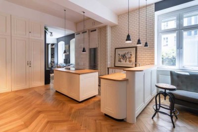 Provisionsfreie Altbauwohnung mit Einliegerwohnung in bester Lage