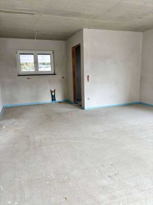 NEUBAU - offen geschnittene Erdgeschosswohnung mit Terrasse!