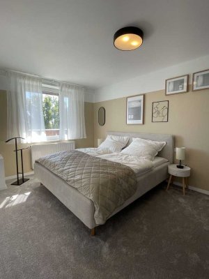 Exklusive, modernisierte 2-Zimmer-Wohnung mit gehobener Innenausstattung mit EBK in Nürnberg