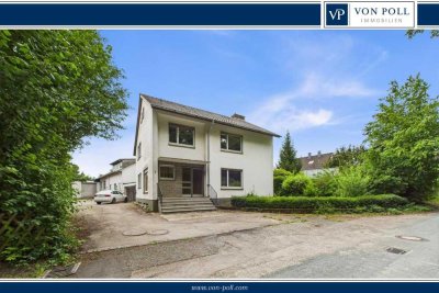 *Zwei Häuser*eine Lagerhalle*viele Möglichkeiten*
Sanierungsprojekt mit großem Potenzial!