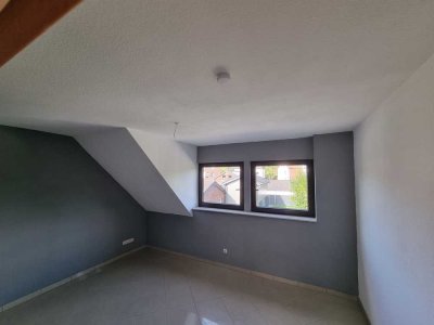 1200 € - 91 m² - 3.0 Zi.