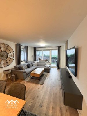 Helle, freundliche 2-Zimmer-Hochparterrewohnung mit Terrasse & Stellplatz