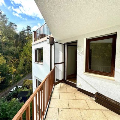 Hier können Sie direkt einziehen! 3-Zimmer-Maisonette-Wohnung zwei Balkonen!