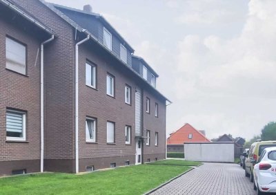Freie 3-Zimmer Wohnung aus 1980 mit zwei Kellerräumen (6 % Rendite möglich) - in zentraler Lage