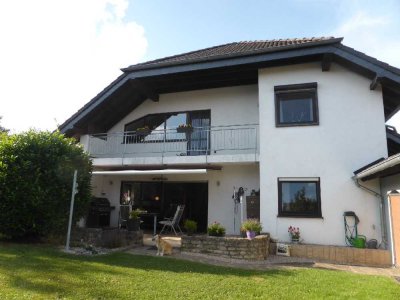 Nürburgring-Fans aufgepasst:stilvoller Familien-Wohntraum m.Garten, Terrasse, Balkon, Doppelg
