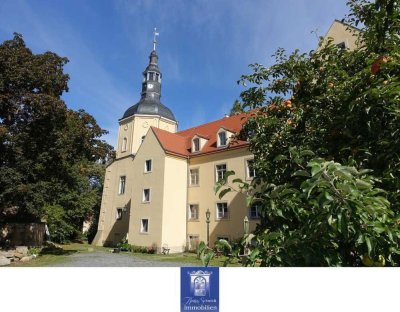 Ein Traum wird wahr! Märchenhaft Wohnen im Schloss Zehista!