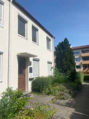 Schönes, ruhiges Reihenendhaus in Ditzingen
