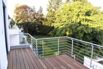 Erstbezug nach Renovierung – moderne Penthouse-Maisonette in Köln-Rodenkirchen
