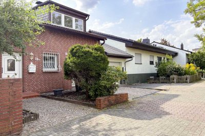 Eschborn-Niederhöchstadt: Große DHH mit Einliegerwohnung