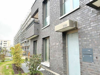Viel Privatsphäre und helle Räume auf zwei Etagen: 5-Zi.-Maisonette im lebendigen Stadtquartier