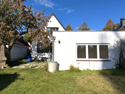 Einziehen & Wohlfühlen! EFH mit Einliegerwohnung, ohne Maklercourtage für Käufer.