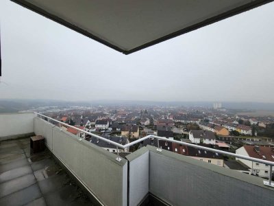 Exklusive 3,5-Zimmer Penthouse-Wohnung mit Dachterrasse in Rottendorf