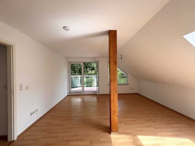 Penthouse-Charakter am Naturschutzgebiet – 4 Zimmer mit Balkon und Dachzugang