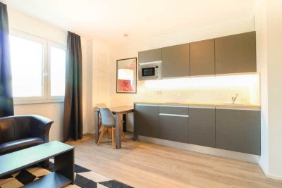 Elegantes Apartment mit Stil: Möbliertes Wohnglück und erstklassige Ausstattung im Erdgeschoss