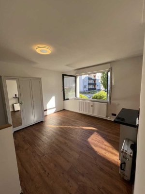 Geschmackvolle, gepflegte 1-Raum-Hochparterre-Wohnung mit gehobener Innenausstattung in Mainz