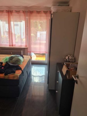 Perfekt für den Neustart oder das erste gemeinsame Zusammenziehen. Viele Möbel schon vorhanden!