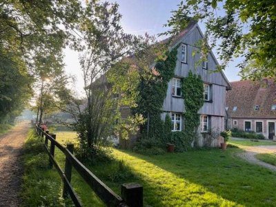 Haus auf Pferdehof zu vermieten - 5 ZKB mit Garten