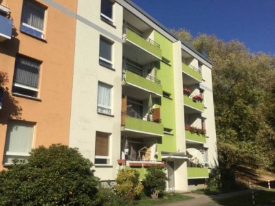 Schöner Wohnen in dieser charmanten 3-Zimmer-Wohnung mit Balkon!