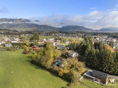 Charmantes Massivhaus mit rund 2.000 m² Baugrund in idyllischer Lage von Villach