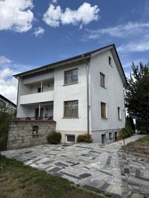 Vermietetes Einfamilienhaus mit großem Grundstück in Bad Friedrichshall-Mitte