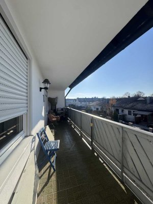 Helle und großzügige 4 ZKB Wohnung in Obertraubling