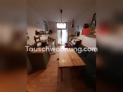 Tauschwohnung: Süße, kleine Wohnung am Alpener Platz