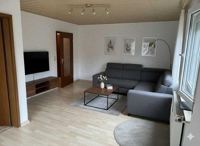 Geschmackvolle 1,5-Zimmer-Hochparterre-Wohnung mit Balkon und EBK in Eschenbach