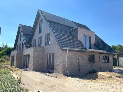 Wohnvergnügen satt! Moderne Erdgeschosswohnung im Doppelhaus in Nordwalde