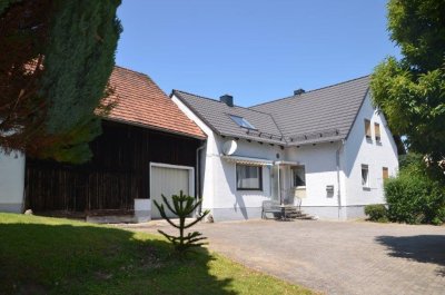 Familienglück mit Nebengebäude - Ihr Traum wird Wirklichkeit in Raitenbuch