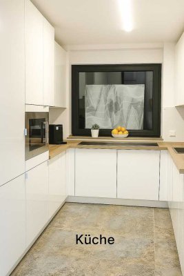 Helle 2-Zimmer-Wohnung mit Einbauküche, Aufzug und sonnigem Balkon - zentral gelegen und barrierearm