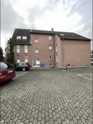 Moderne 2-Zimmer-Wohnung mit Balkon und Erftblick – frisch saniert in Bedburg-Broich