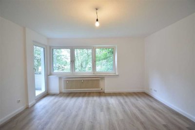 Ruhige Lage! Renovierte 3-Zi-Whg mit Balkon in DU-Röttgersbach