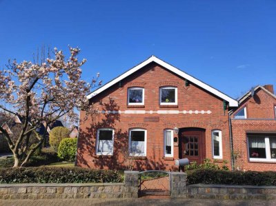 Zu Vermieten: Einfamilienhaus mit großem Grundstück in Nübbel