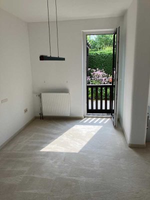 Gepflegte 2-Zimmer-Wohnung mit Balkon in München-Fürstenried
